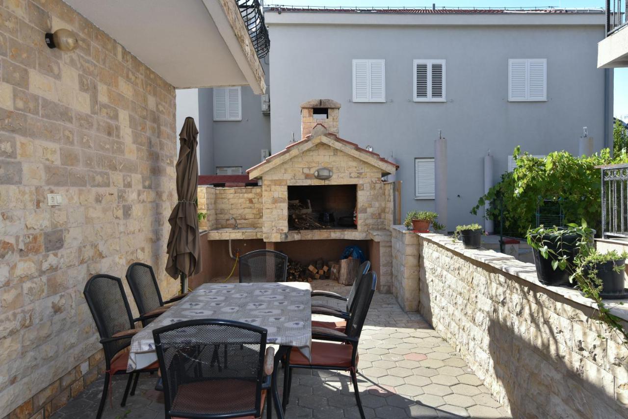 Apartments Zrakic Zaton  Exterior photo