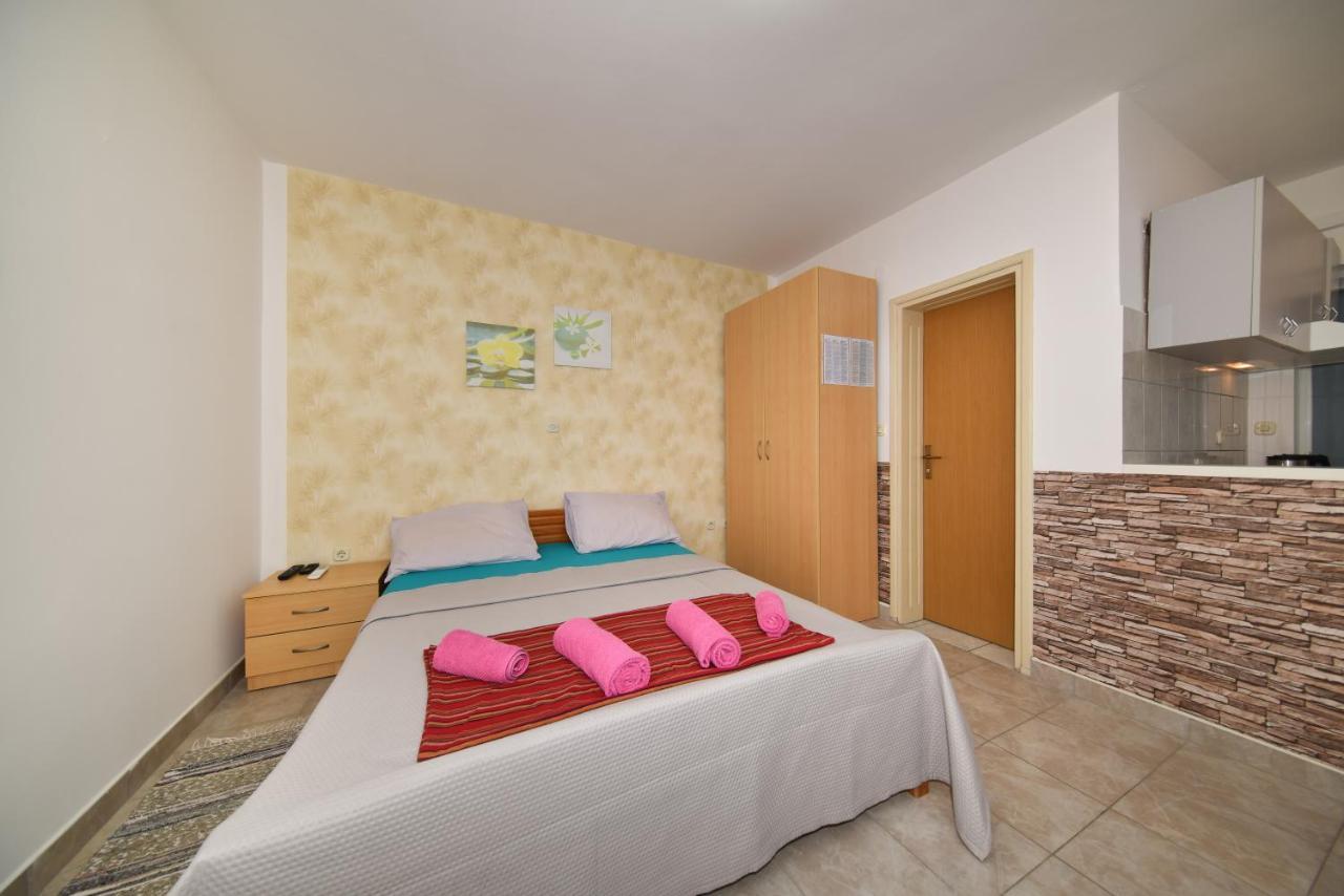 Apartments Zrakic Zaton  Exterior photo