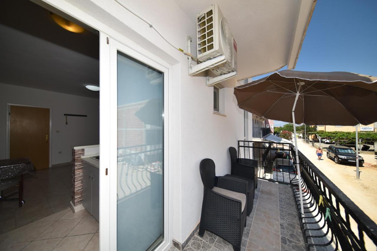 Apartments Zrakic Zaton  Exterior photo